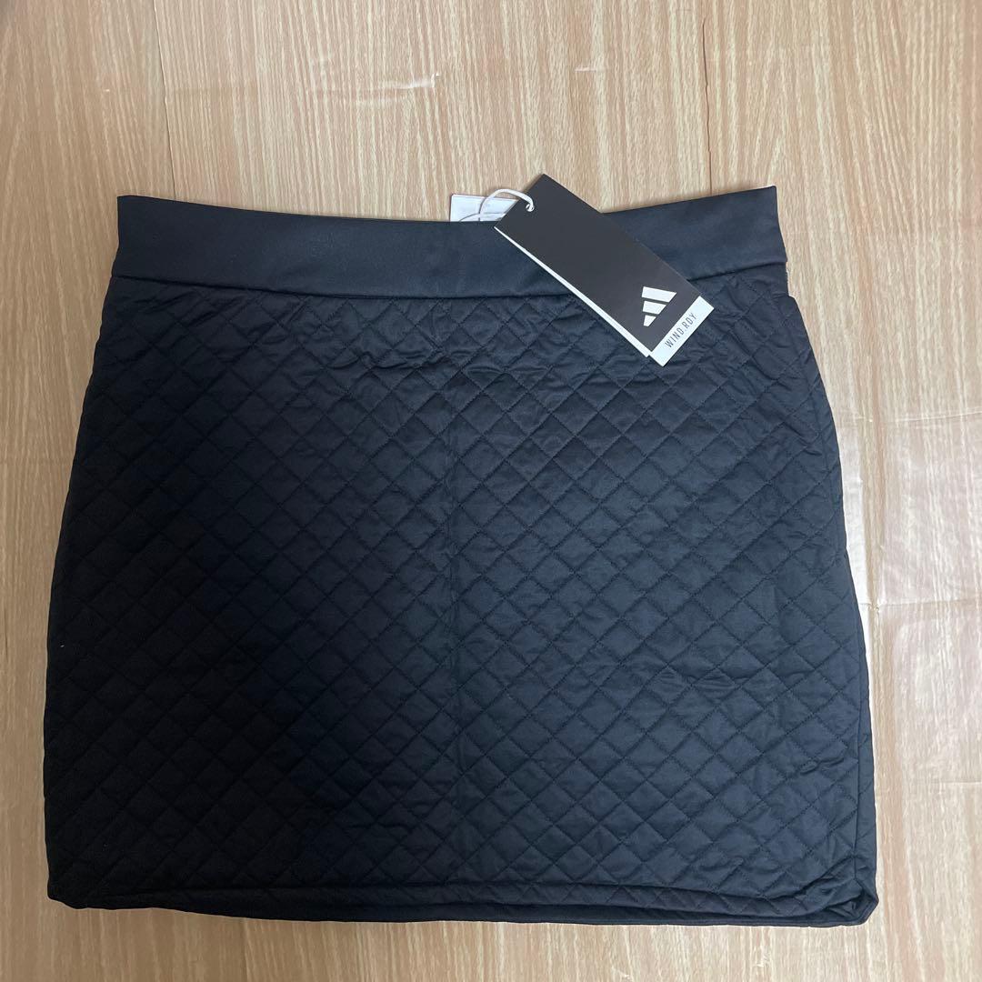 1セット限★新品アディダスセットアップ　チェックセーターS＋中綿入暖かスカートM