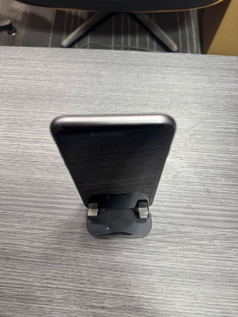 ③Apple iPhone 8スペースグレー 本体64GB SIMフリー1-10