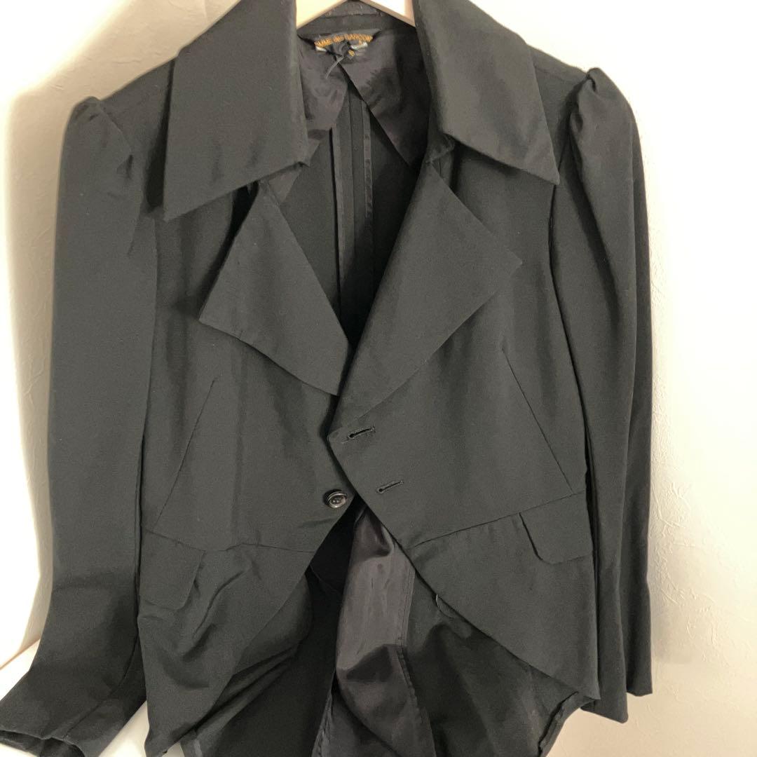 コムデギャルソン　黒ジャケット