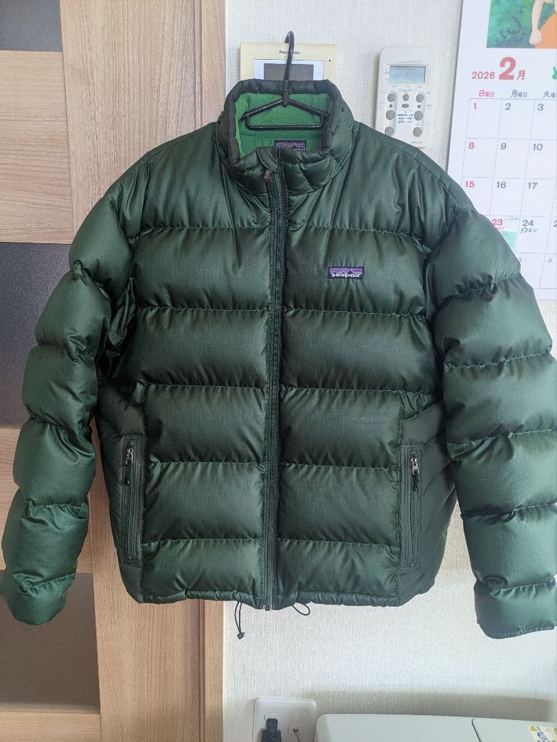 patagonia ダウンジャケット ダークグリーン