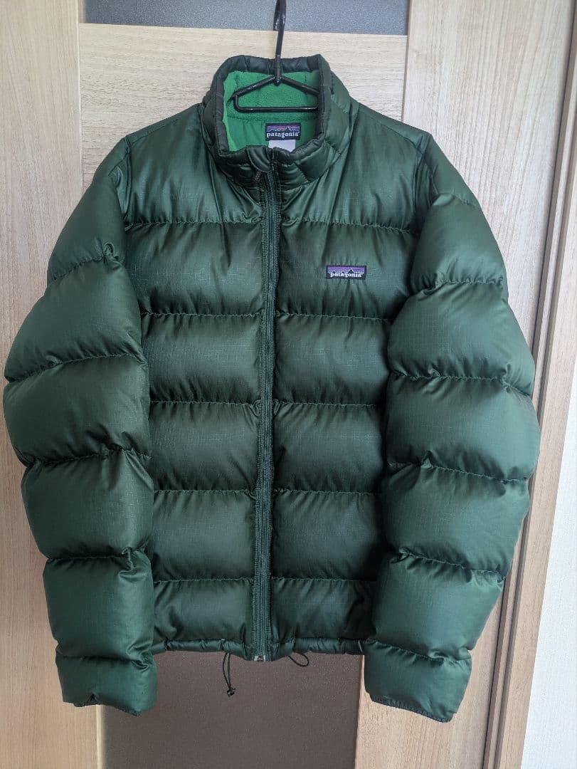 patagonia ダウンジャケット ダークグリーン