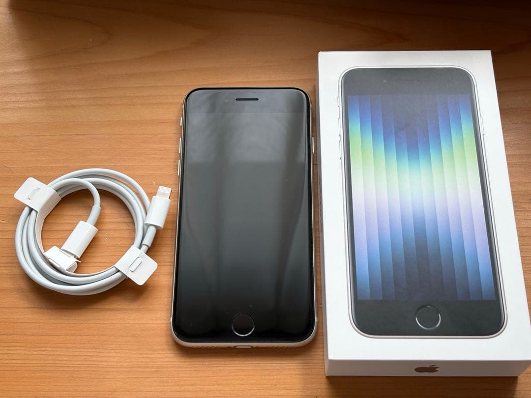 iPhone SE第3世代 128GB スターライト
