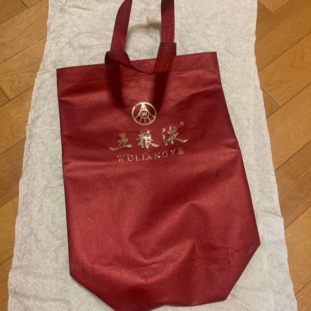 中国高級白酒 五粮液ごりょうえき 500 mL 52度