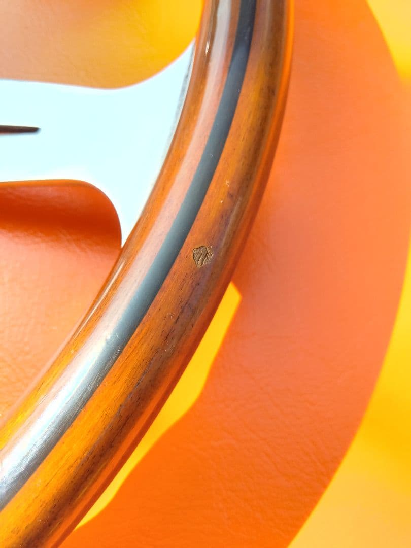 希少　ナルディ　ビンテージステアリング　クラッシックウッド