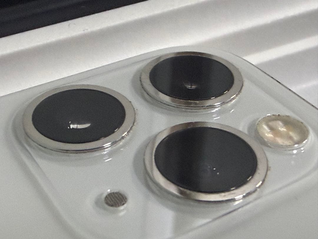 iPhone 11 Pro Max 256GB シルバー SIMロックなし