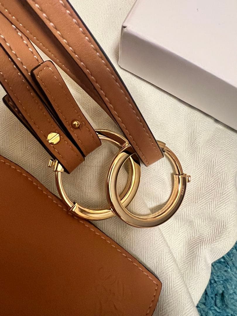 LOEWE フラメンコミニ