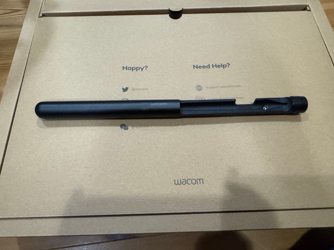 Wacom Cintiq 16 液晶ペンタブレット 液タブスタンド等セット