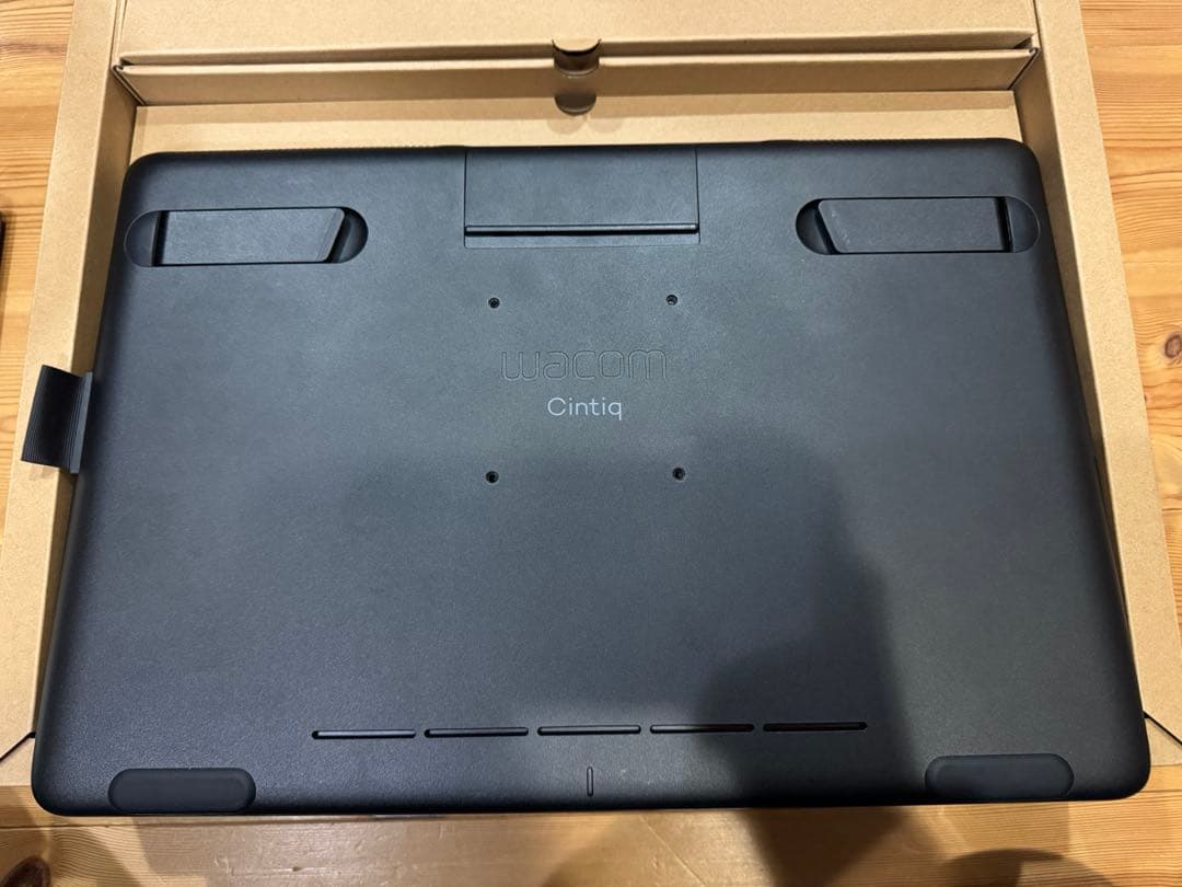 Wacom Cintiq 16 液晶ペンタブレット 液タブスタンド等セット