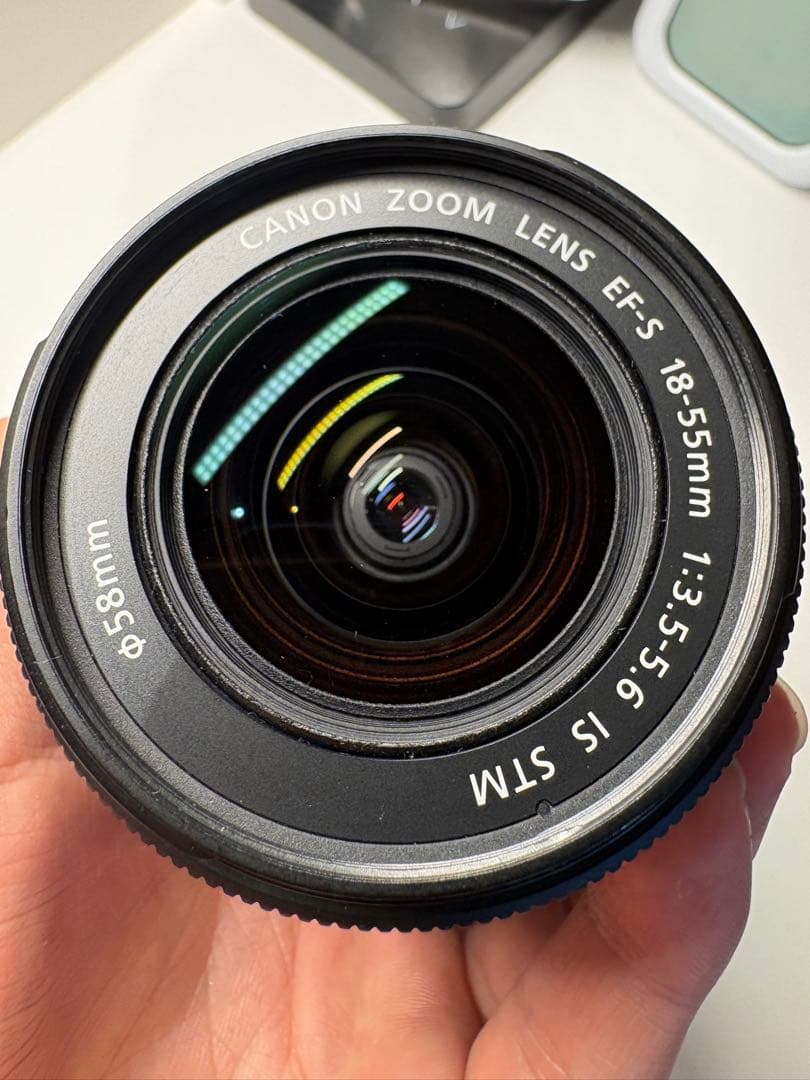 Canon EOS Kiss X9 デジタル一眼レフ