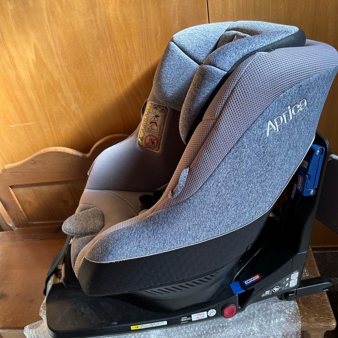 Aprica クルリカAC ISOFIX回転式チャイルドシート グレー　美品