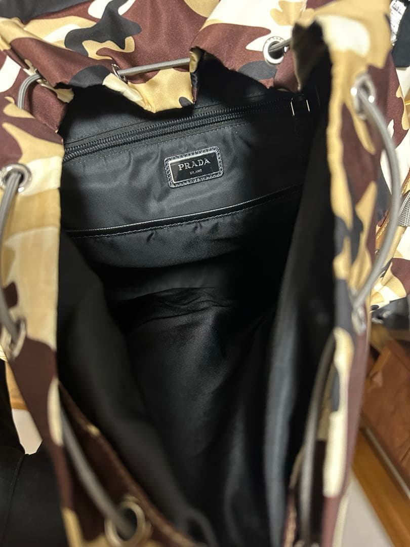 珍しいプラダ 2VZ073 テスート リュック・デイパック メンズ　カモフラ
