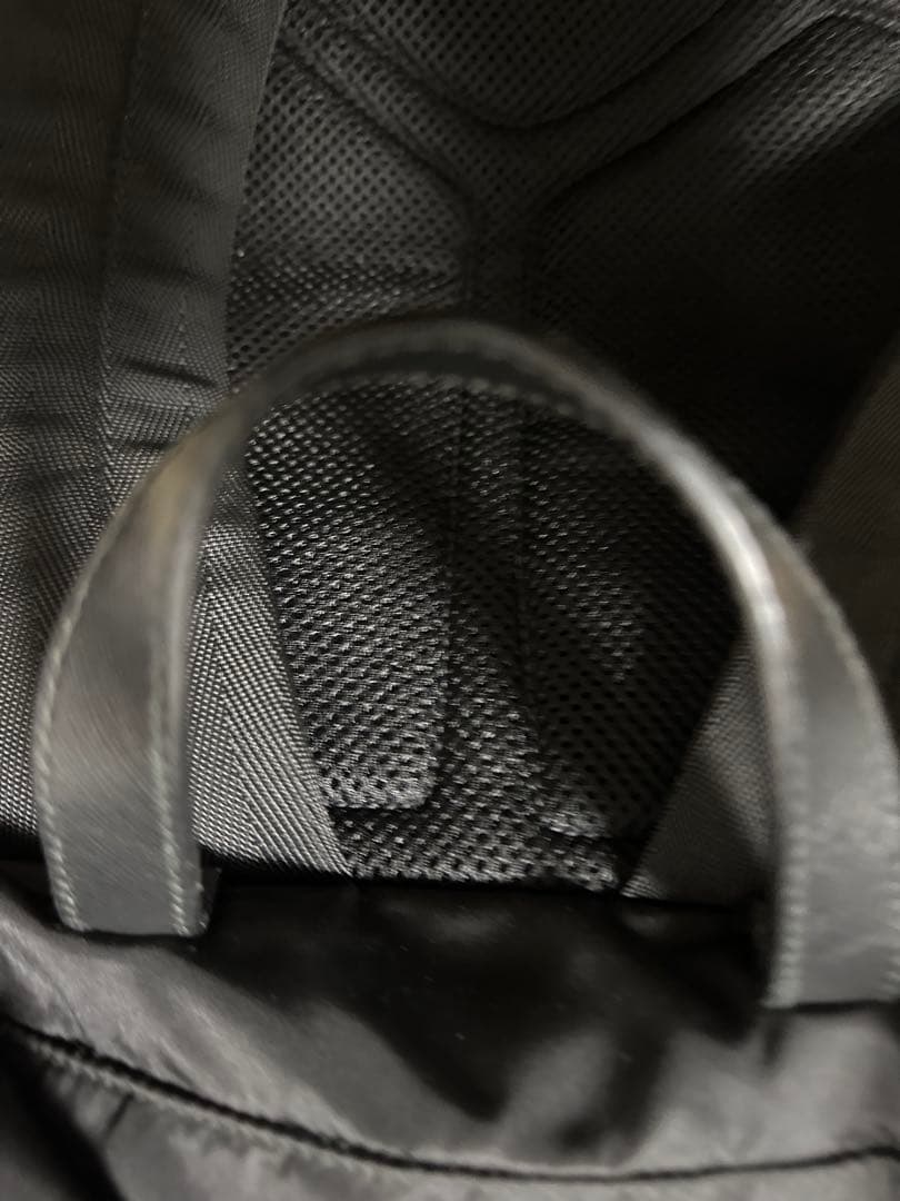 珍しいプラダ 2VZ073 テスート リュック・デイパック メンズ　カモフラ