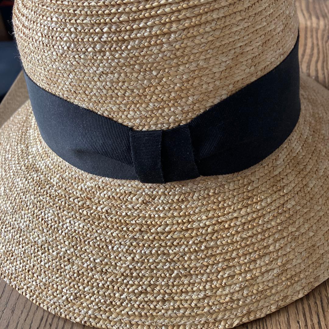 田中帽子店　ベージュ ストロー広つばハット 黒リボン付き　調整可能59cm