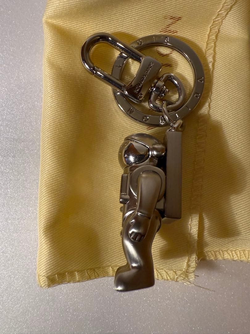 Louis Vuitton 宇宙飛行士キーホルダー箱付き　Tom