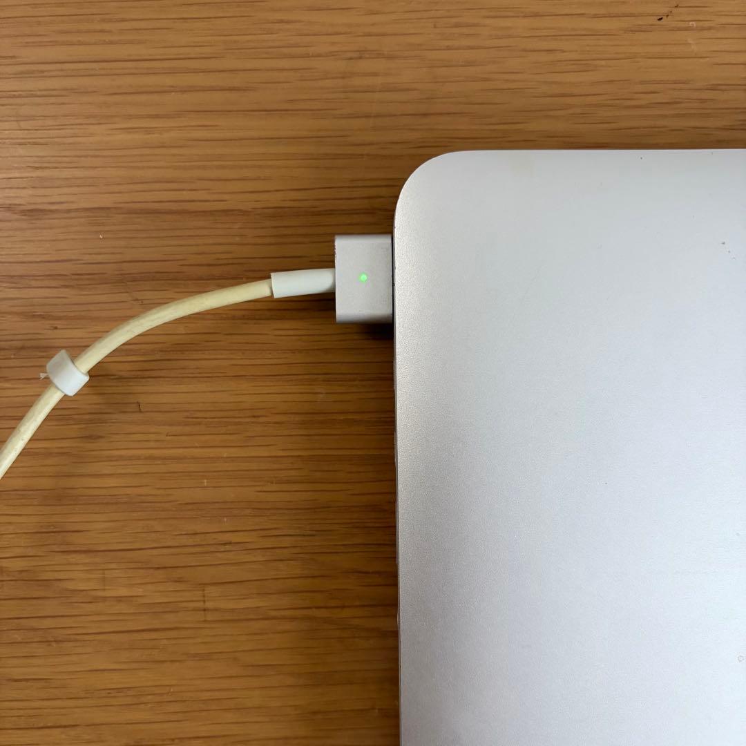 【充放電94回】MacBook Pro 13インチ 2015 (A1502)