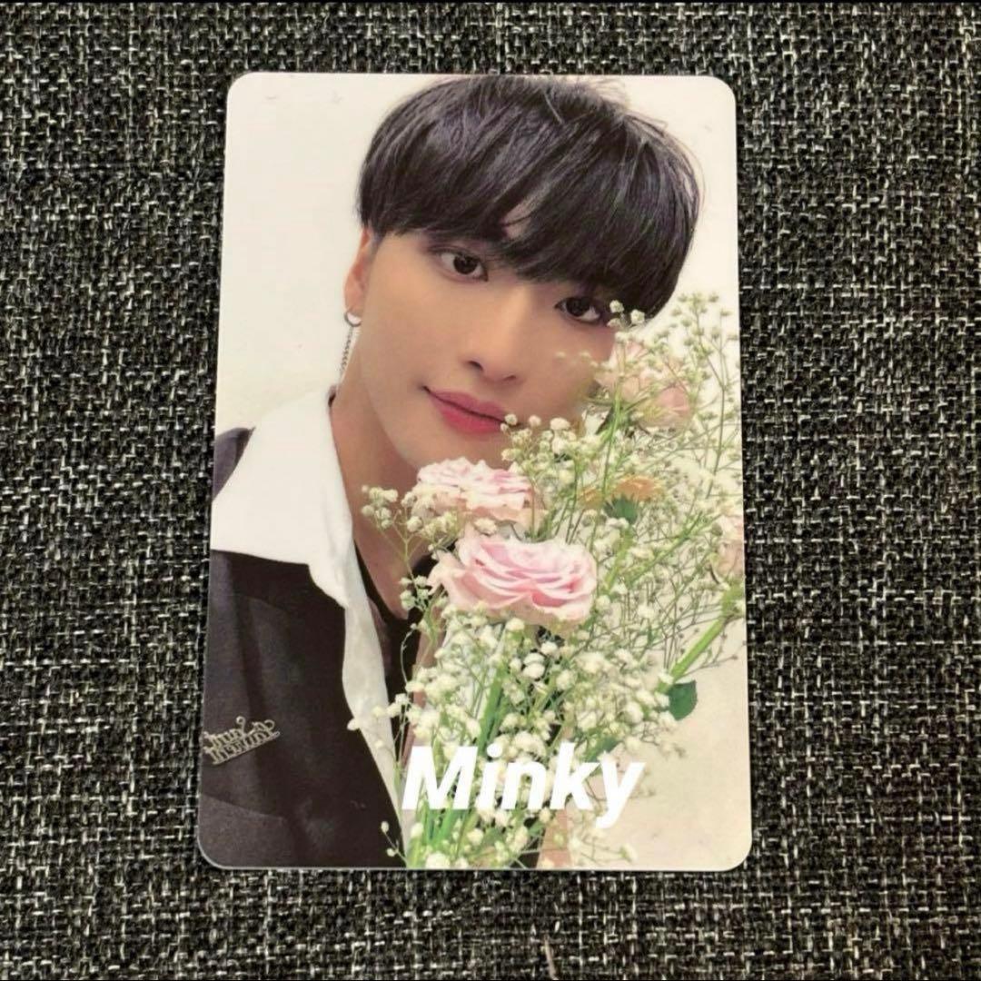 ATEEZ MOVEMET makestar 花 PVC 両面トレカ ソンファ