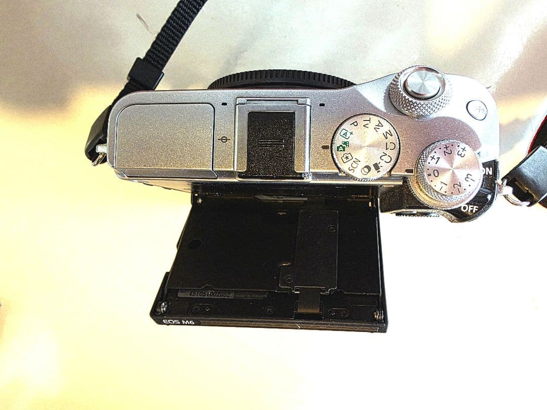 【豪華セット】CanonEOSM6 ミラーレス レンズ3本 EVF付 動作確認済