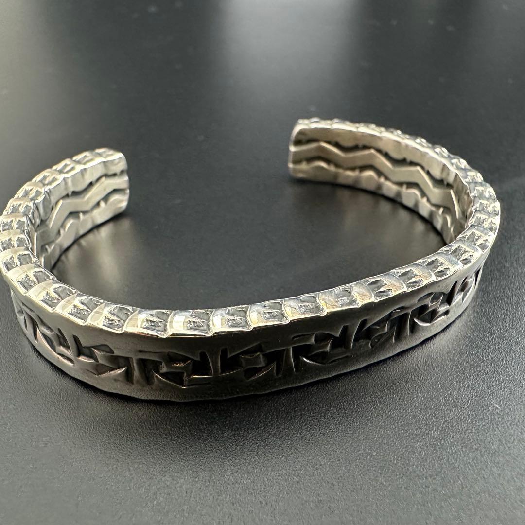 美品 NAVAJO Sunshine Reeves 4面スタンプワーク バングル