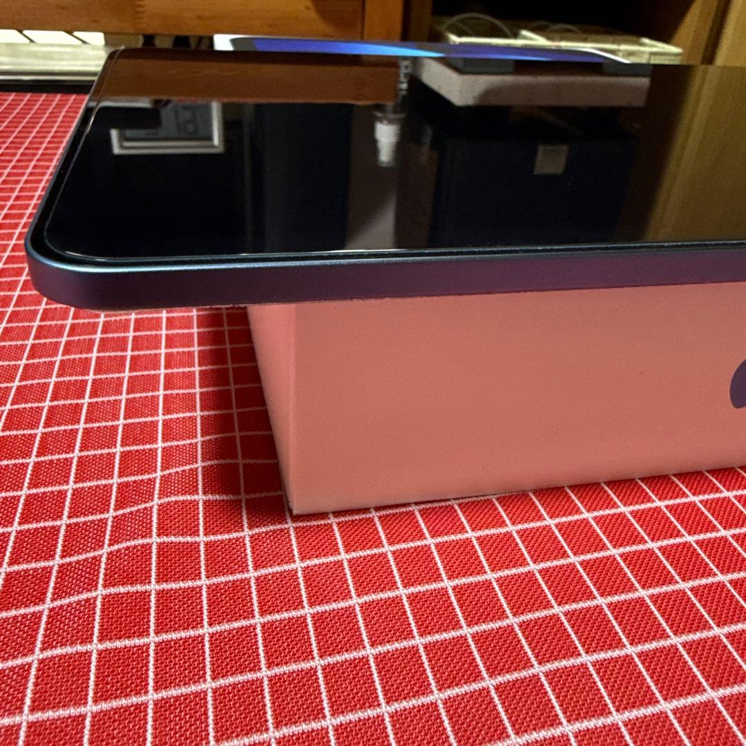 iPad Air 第5世代 64GB Wi-Fiモデル　ブルー