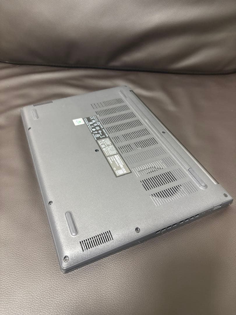 ASUS Vivobook 14 おまけ付き