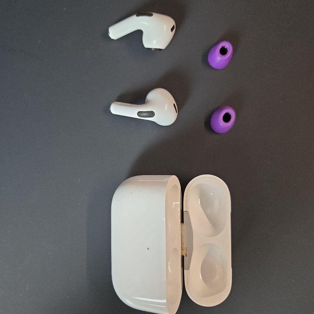 AirPods本体 充電ケーブル イヤーチップ付き