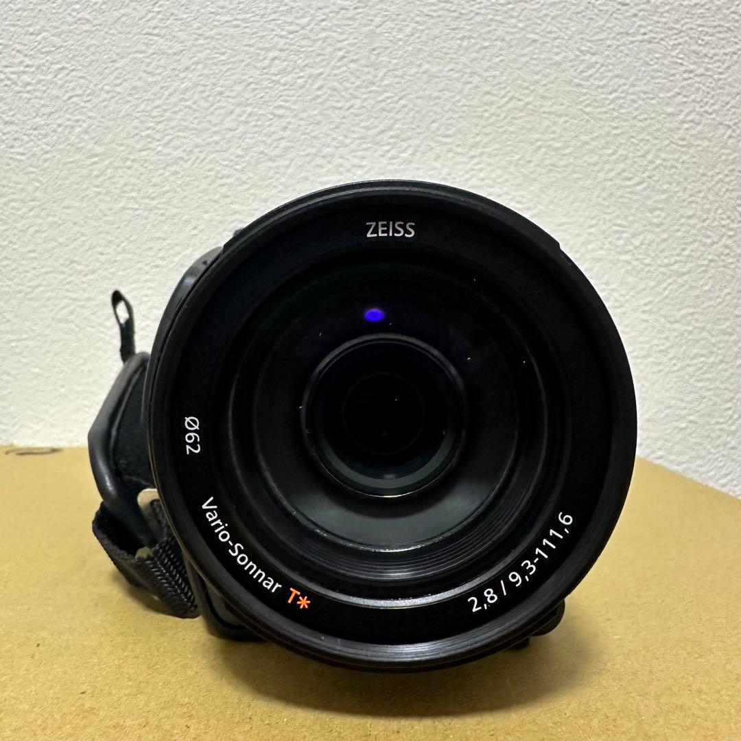 【希少 海外モデル】Sony FDR-AX700 ビデオカメラ 本体 ブラック