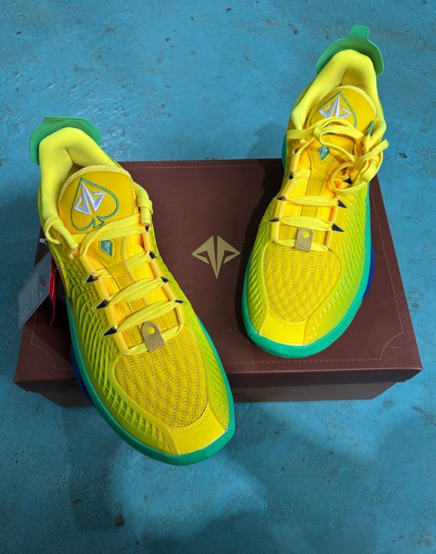 トッティ　Li-Ning Jimmy Butler 3