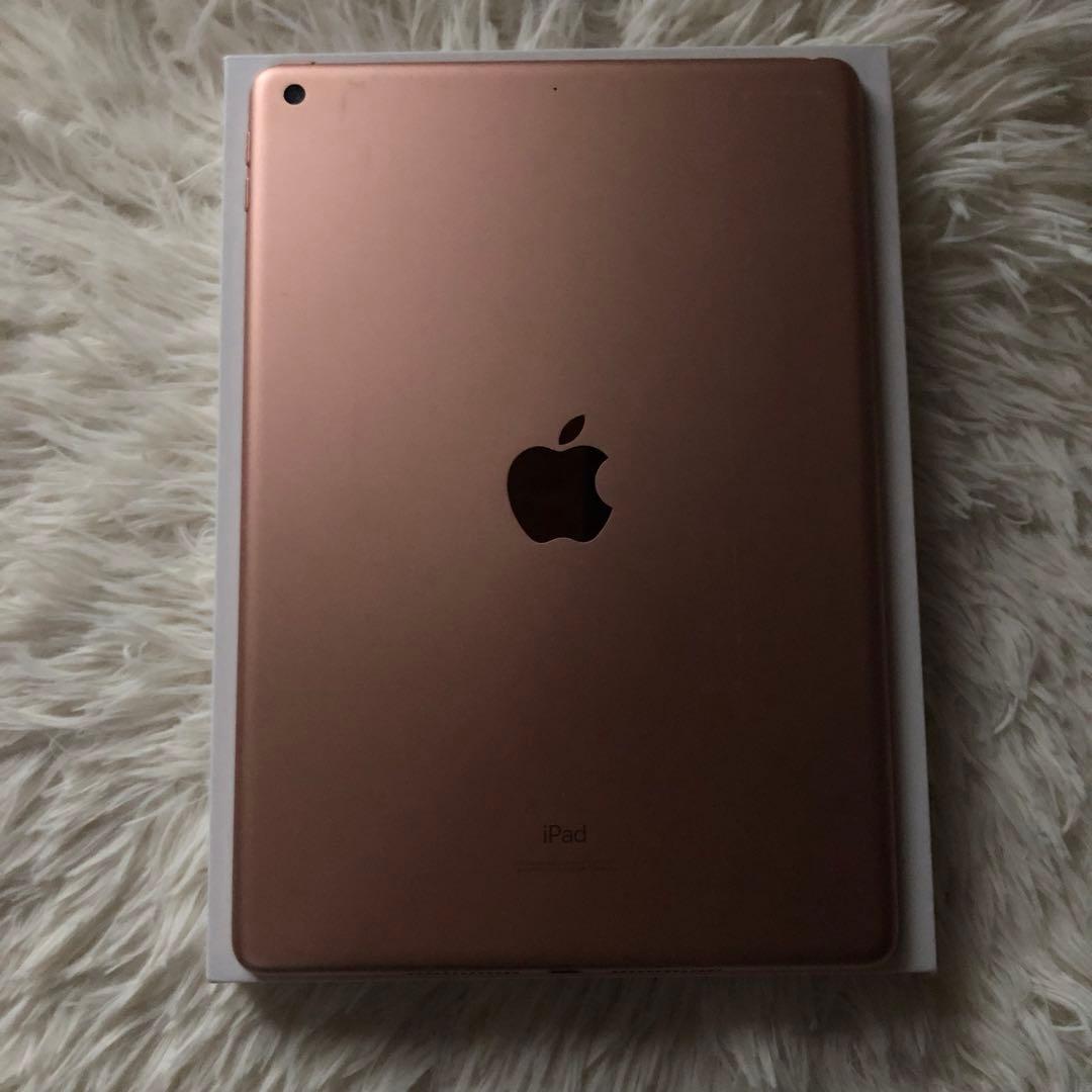 【完動品】iPad 第7世代 32GB 【すぐ発送】