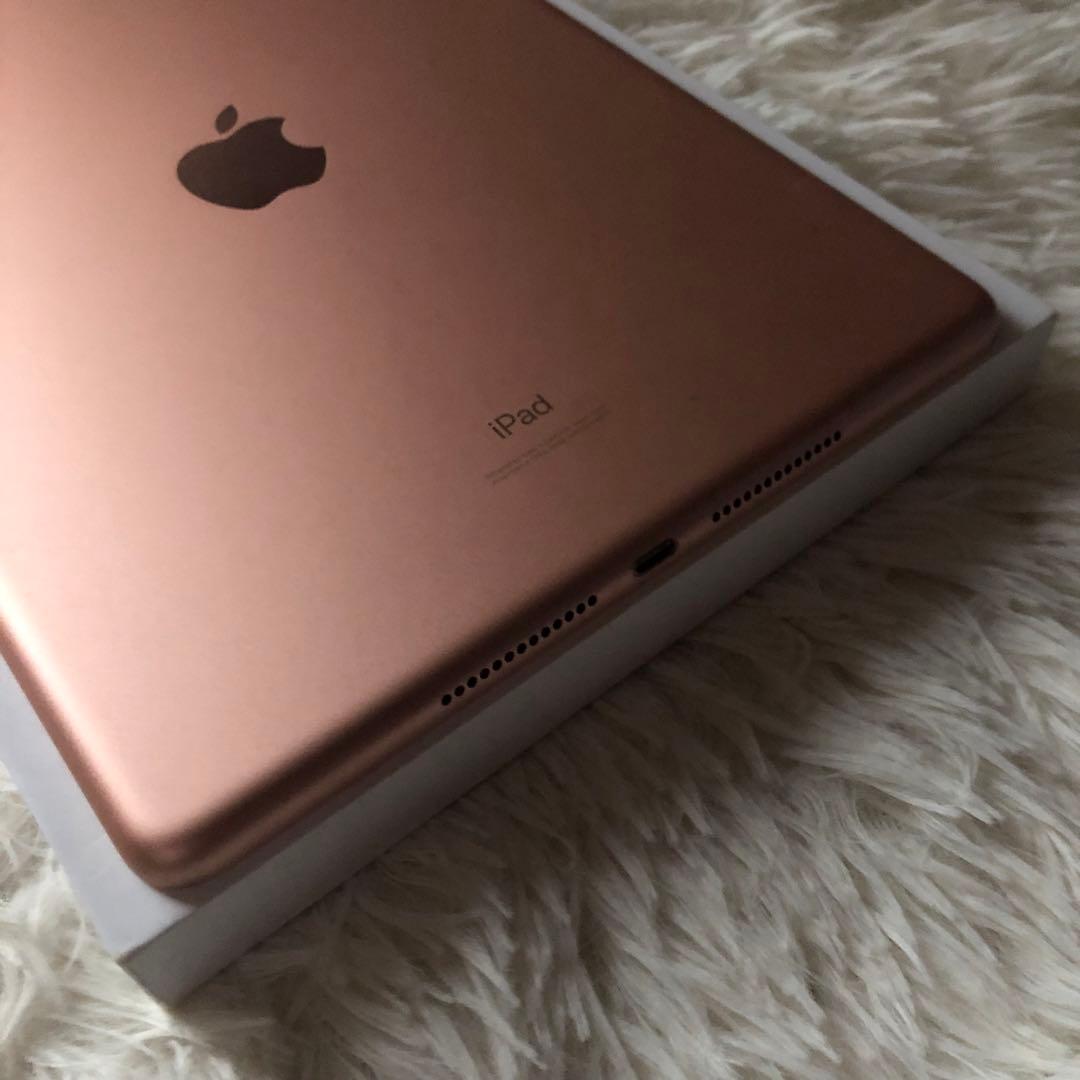 【完動品】iPad 第7世代 32GB 【すぐ発送】