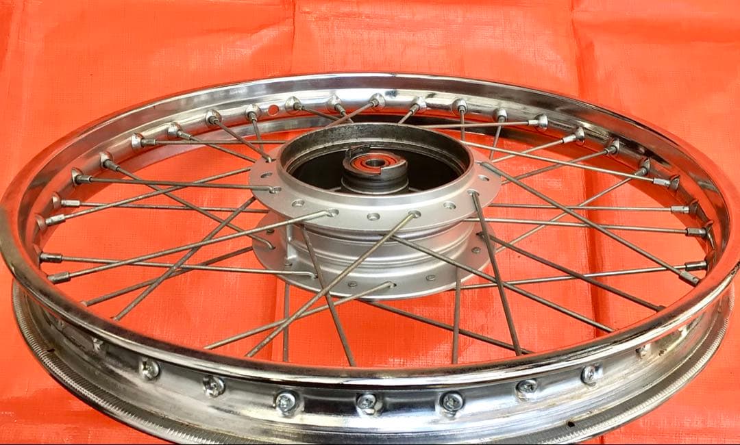 スーパーカブ110(JA44)【フロントホイール】ブレーキパネル付