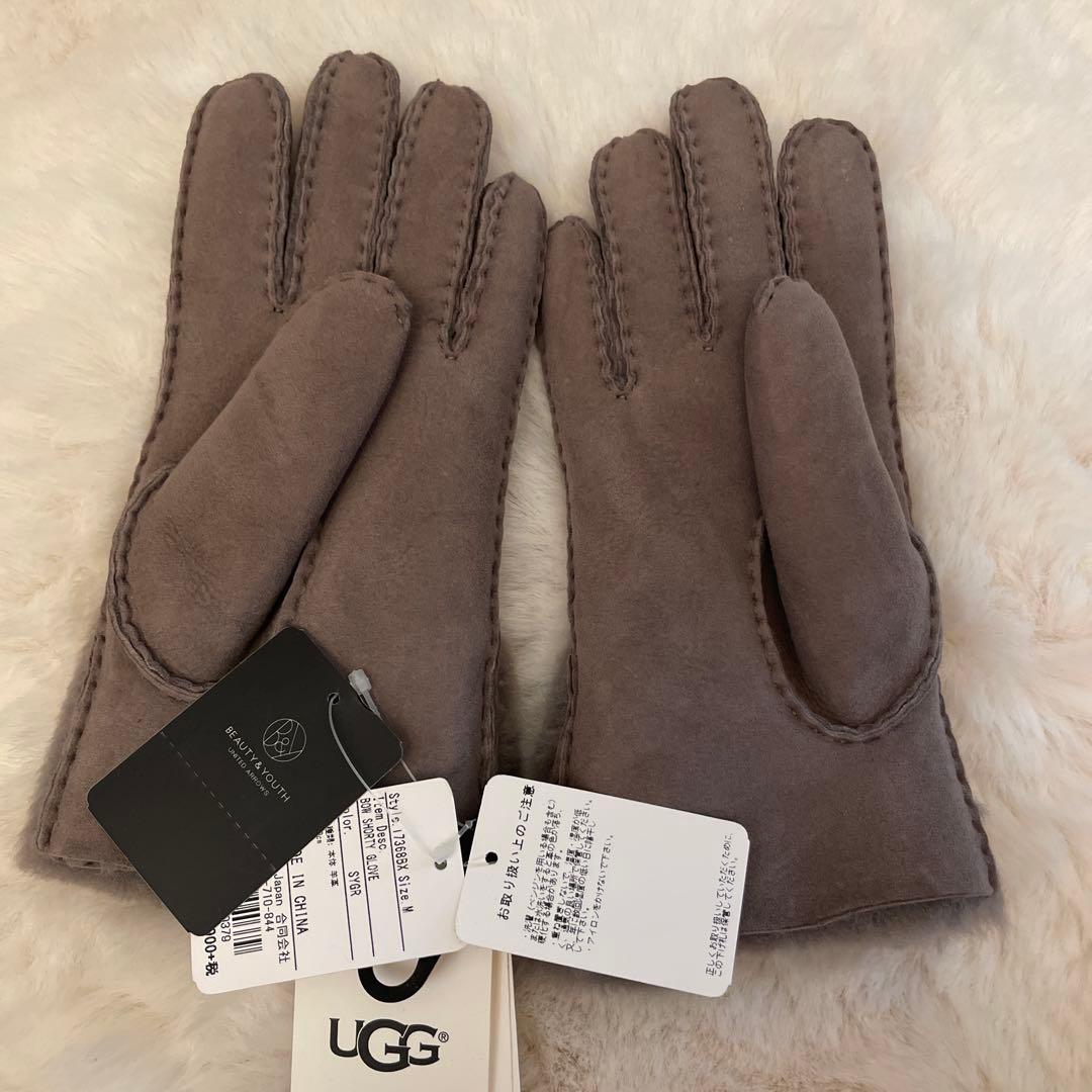 【新品タグ付き】UGG ファー付きリボン手袋 Mサイズ　グレー