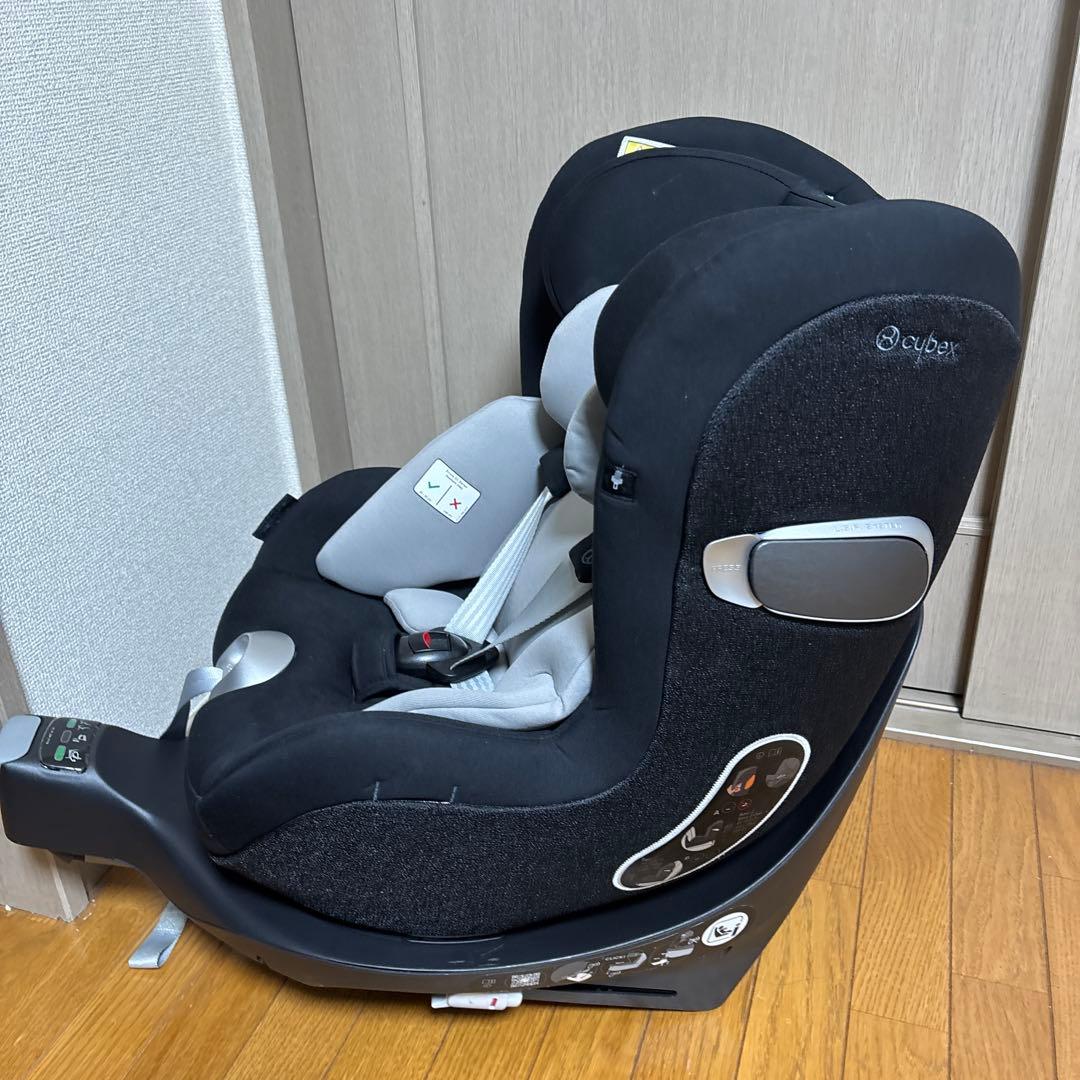 ♡送料無料‼️♡ サイベックス　sirona i-Size ベース付き