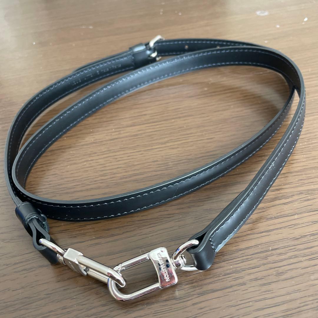 Louis Vuitton レザーショルダーストラップ ブラック