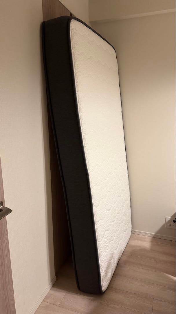 【美品】Nell(ネル)マットレス シングル