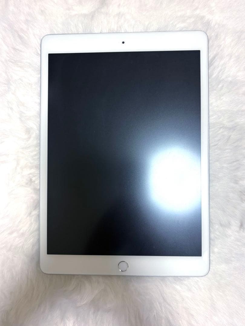 iPad8 第8世代 32GB WIFIモデル
