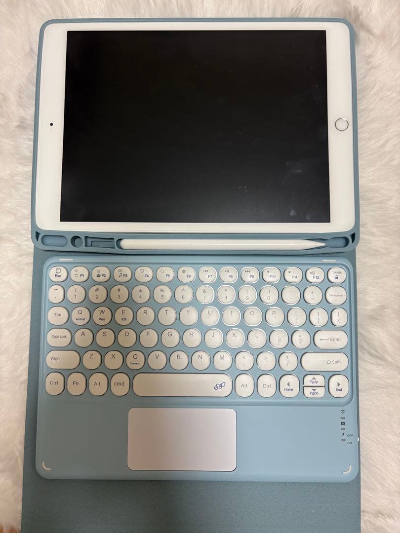 iPad8 第8世代 32GB WIFIモデル