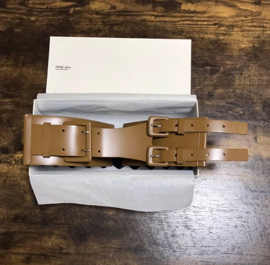 10/11迄の出品 TOGAリバーシブルベルト