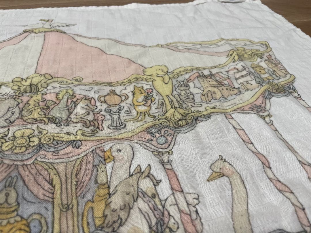 ゆ*ま様 アトリエシュー　AtelierChoux おくるみ　カルーセル　ブラン