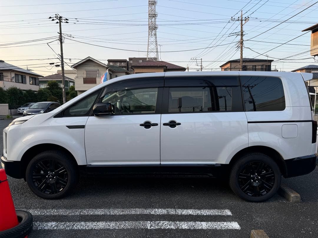 ［美品］三菱デリカD5 純正 タイヤホイール シャモニー ブラックアルミホイール