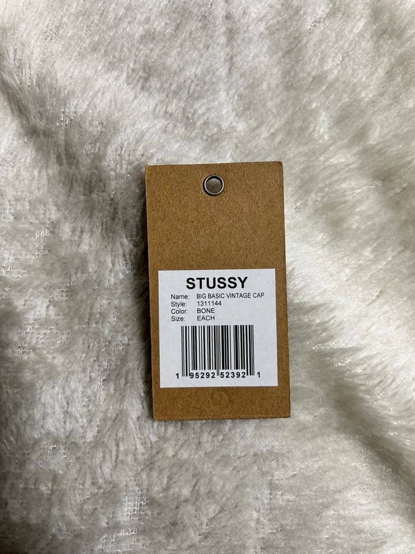 帽子 STUSSY LOW PROFILE BIG BASIC SNAPBACK