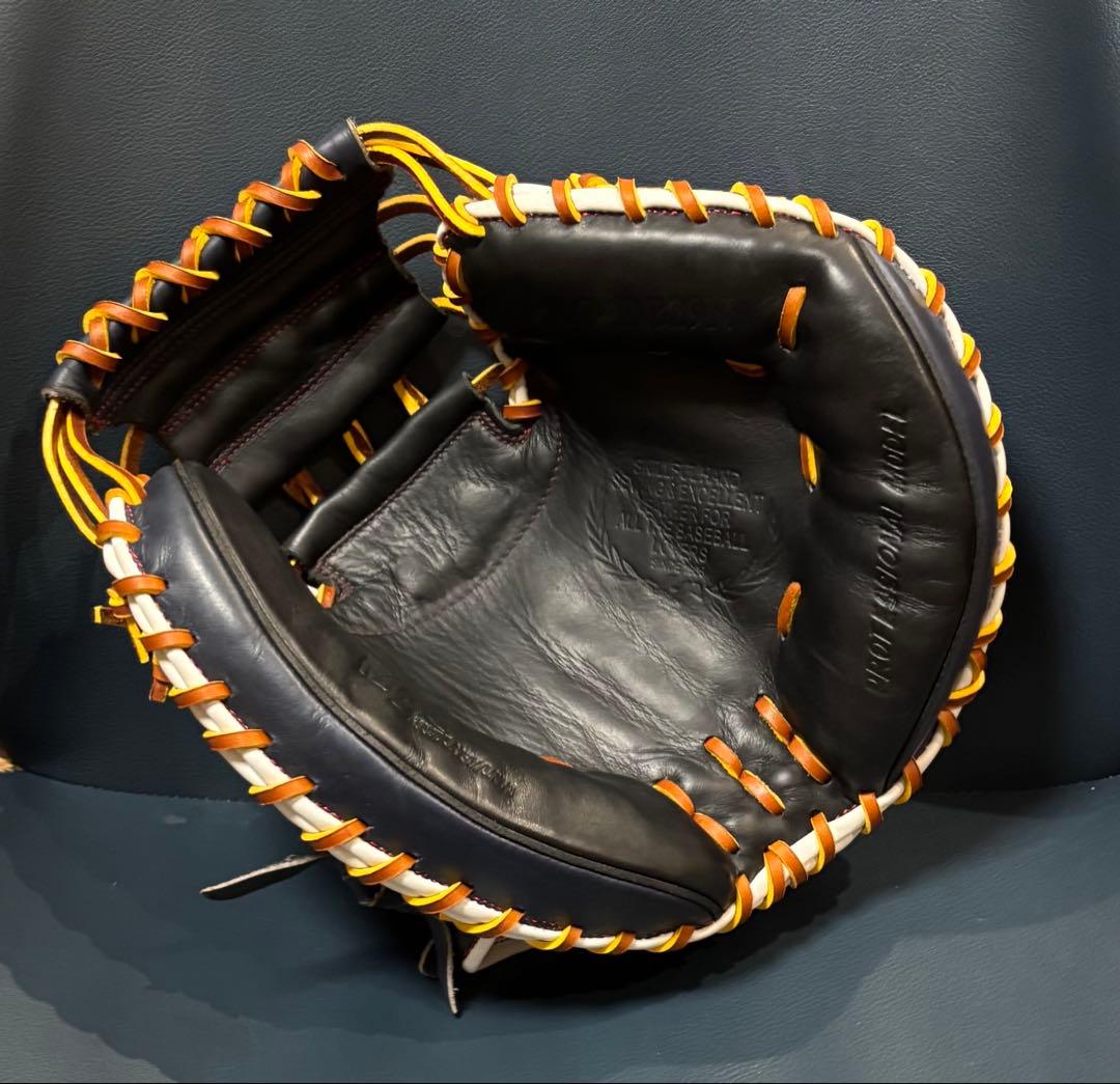 【匿名配送】ハタケヤマ　キャッチャーミット　伊藤光モデル　オリジナルカスタム品