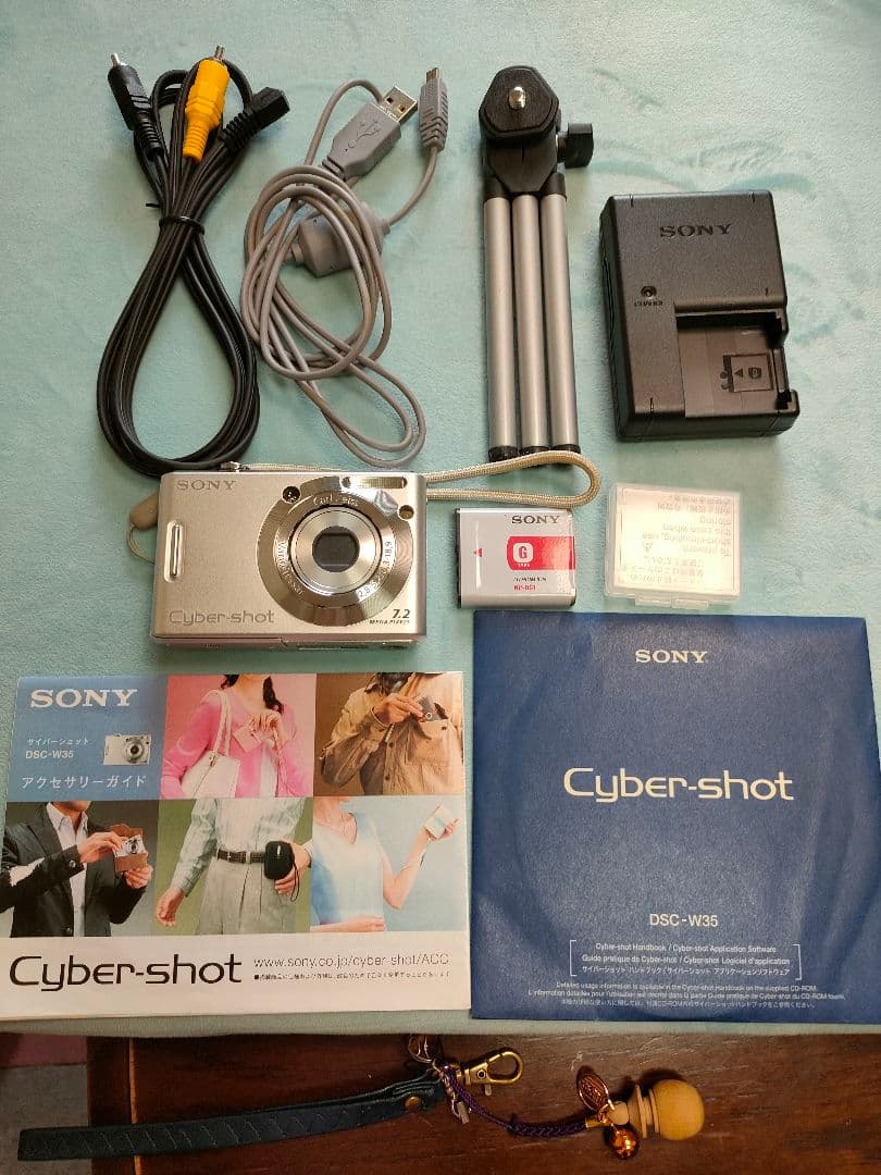 【美品】【動作確認済み】デジタルカメラ　SONY サイバーショットDSC-W35