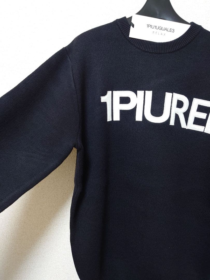 新品Mサイズ ロゴニット セーター ウノピゥウノウグァーレトレ リラックス