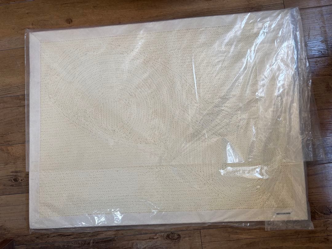 LLL　MIYOSHI RUG “FOOT STEP RUG” ホワイト