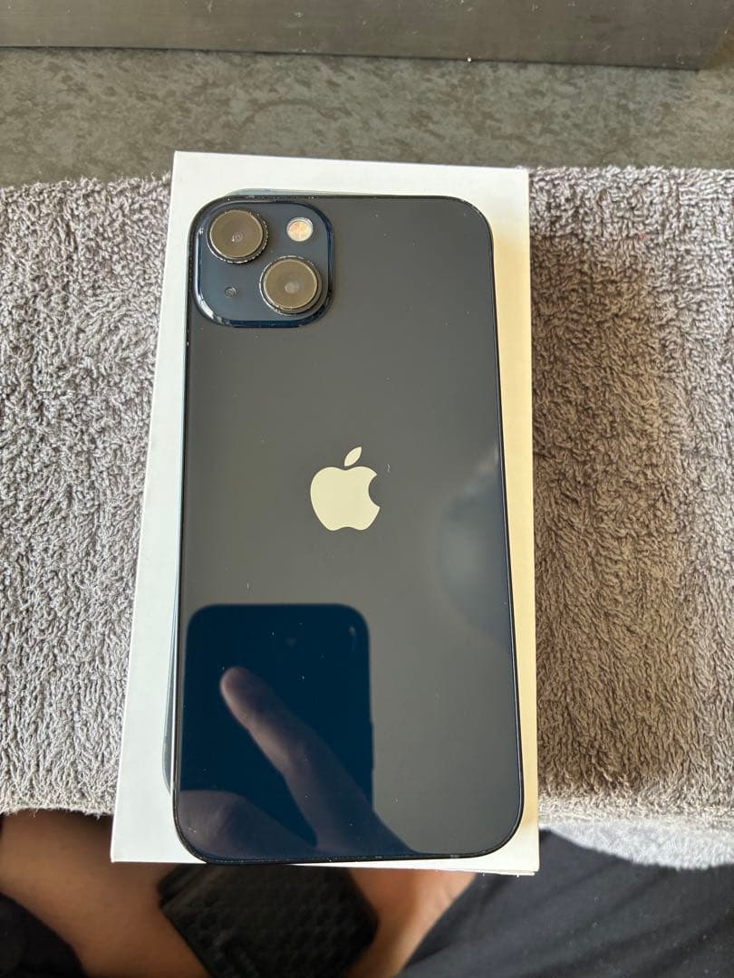 iPhone13 128GB ブラック　動作確認済み　画面フィルム付き