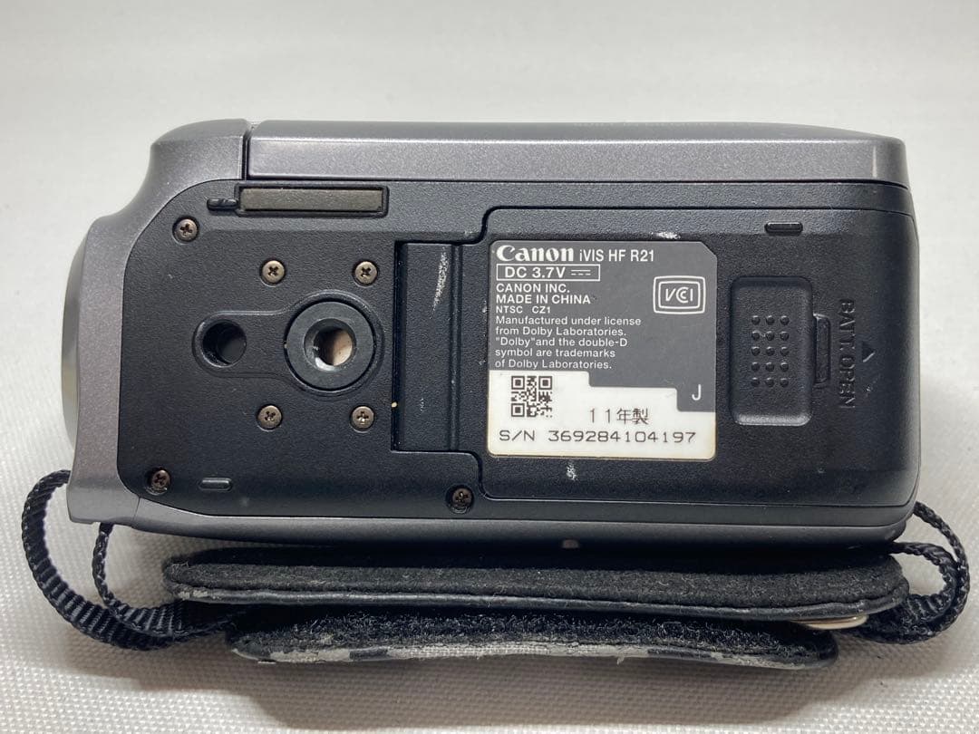 美品　Canon　iVIS HF R21　ビデオカメラ　j337a224dd
