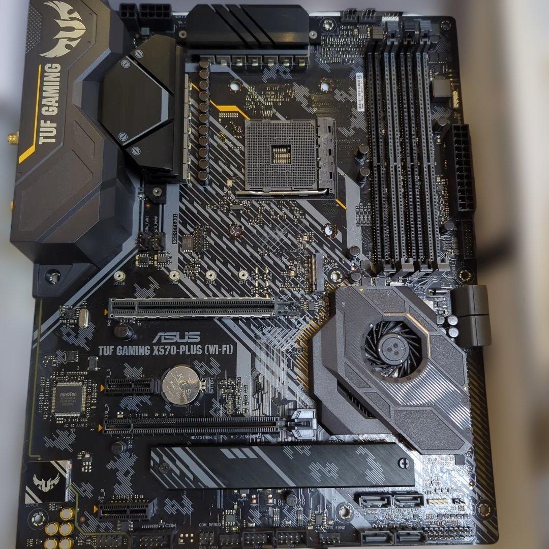 ASUS TUF GAMING X570-PLUS 本体 マザーボード