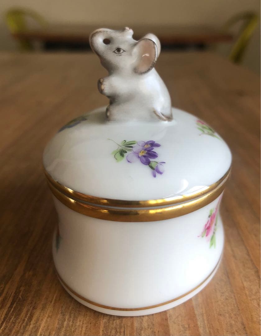 パーシー　ヘレンド　ボンボニエール　ミルフルールオーバルボックス（ゾウ）