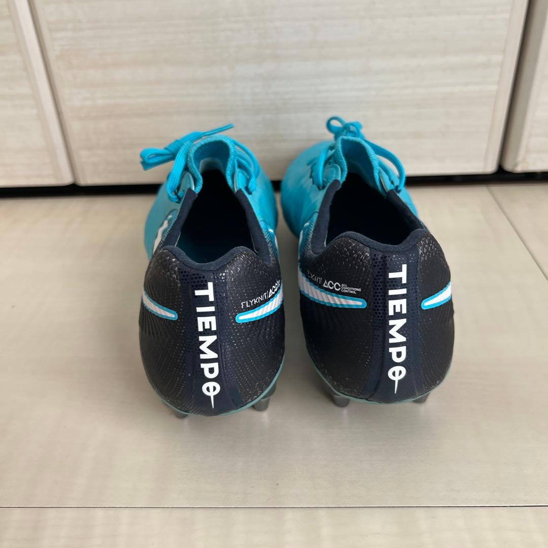 ナイキ ティエンポ レジェンド 7 エリート26.5cm SG 1月末まで出品