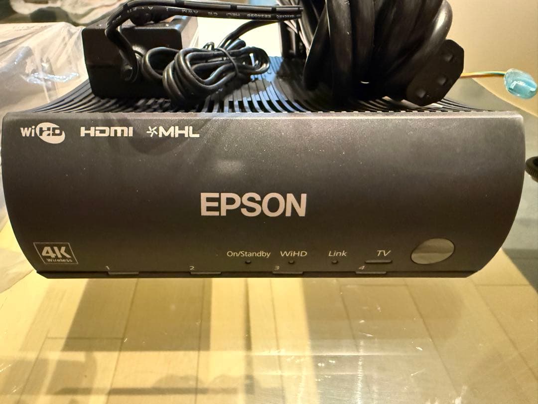 値下げ エプソン EH-TW8300W 4K対応3Dシアター ワイヤレス対応